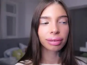 Kittyummy  live sex cam