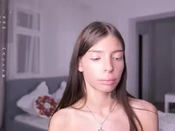 Kittyummy  live sex cam