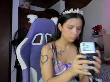 Liajohnnson  live sex cam