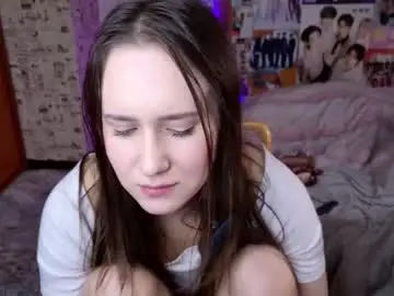 Lucyrose33  live sex cam