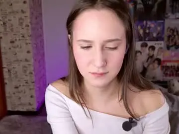 Lucyrose33  live sex cam