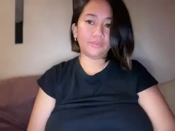 Lust_4_daze  live sex cam