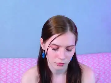 Mellhyees  live sex cam