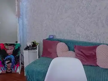 Mellhyees  live sex cam
