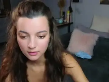 Rainevi  live sex cam