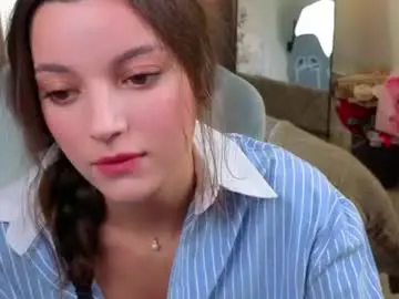 Rainevi  live sex cam