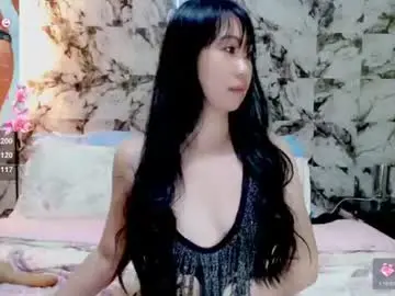 Slutty_asian  live sex cam