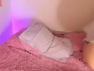 Sophie_collins13  live sex cam