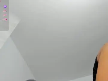 Alena_brown  live sex cam