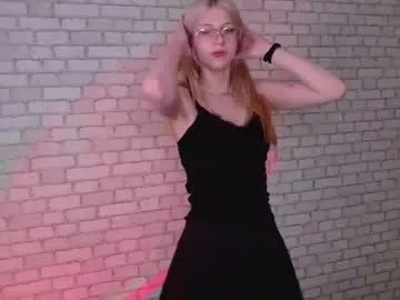 Alicedews  live sex cam