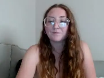 Alvae26  live sex cam