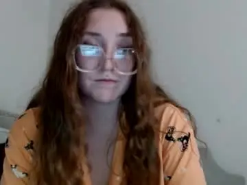 Alvae26  live sex cam