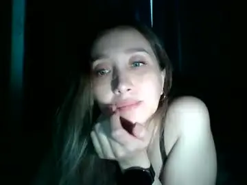 Avinelra  live sex cam