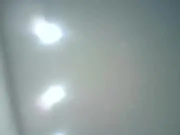 Avinelra  live sex cam
