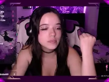 Bellamoteluna  live sex cam