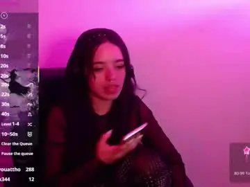 Bellamoteluna  live sex cam