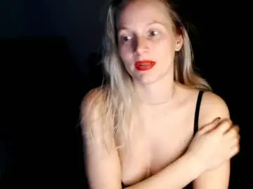 Chanti_lovee  live sex cam