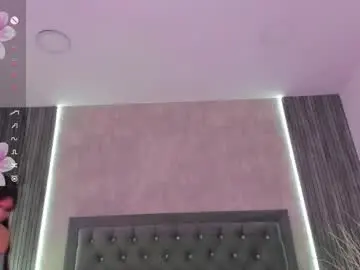 Emmyrossex  live sex cam