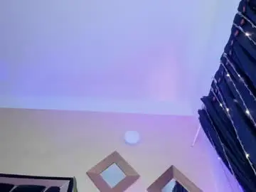 Evelyn__rose1  live sex cam