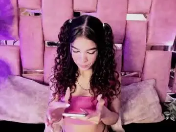 Evelyn__rose1  live sex cam