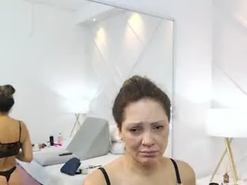 Juliabadlee  live sex cam