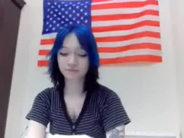 Karinaaeri  live sex cam