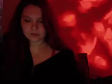 Kinky_shark  live sex cam