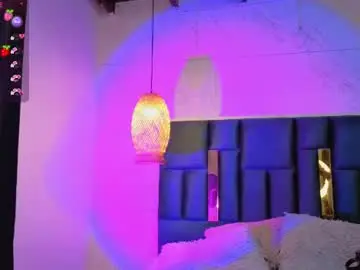 Mia_castano  live sex cam