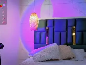 Mia_castano  live sex cam