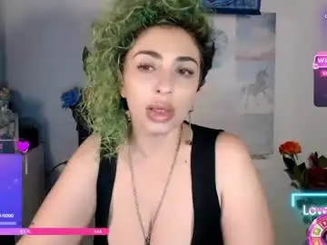 Mmyyra  live sex cam