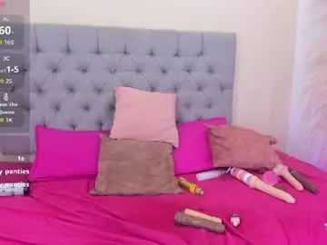 Naomi_monroe_  live sex cam