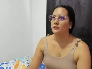 Sophieewoods  live sex cam