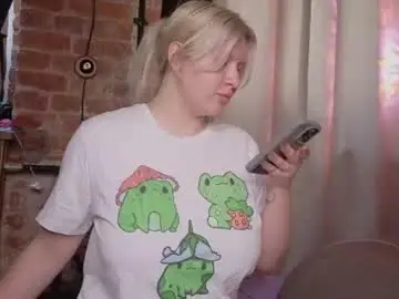 Soulmeinme  live sex cam