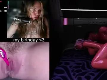 Theybae  live sex cam
