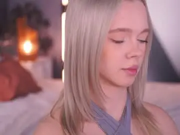 Boobybliss  live sex cam