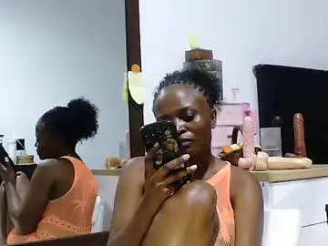 Chocolatejolly  live sex cam