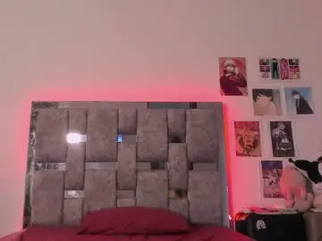 Hannah__55  live sex cam