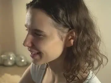 Happynewdear  live sex cam