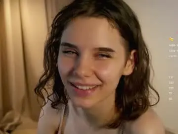 Happynewdear  live sex cam