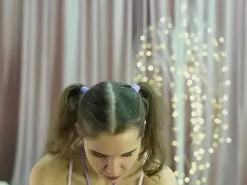 Happynewdear  live sex cam