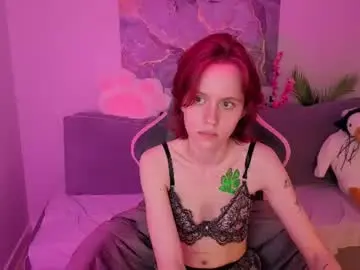 Milena_milyan  live sex cam
