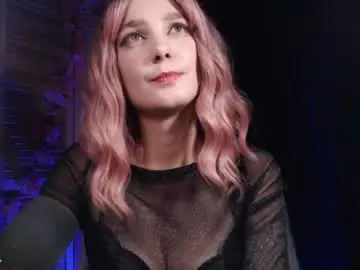 Onepieceofme  live sex cam