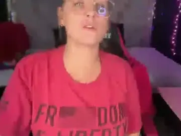 Bossmomma  live sex cam