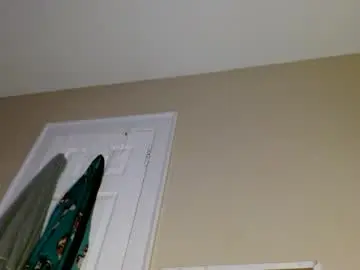 Damnnova1  live sex cam