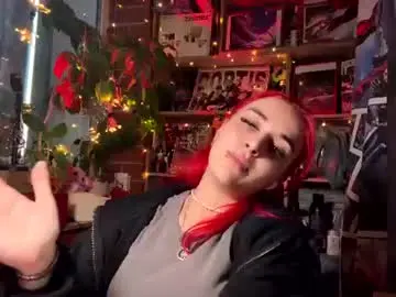 Leona_v  live sex cam