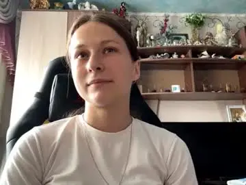 Marlenahuit  live sex cam