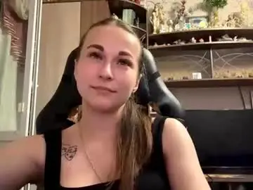 Marlenahuit  live sex cam