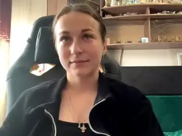 Marlenahuit  live sex cam