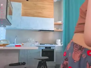 Maydacarls  live sex cam