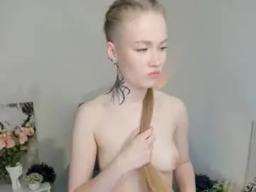 Melodievejar  live sex cam